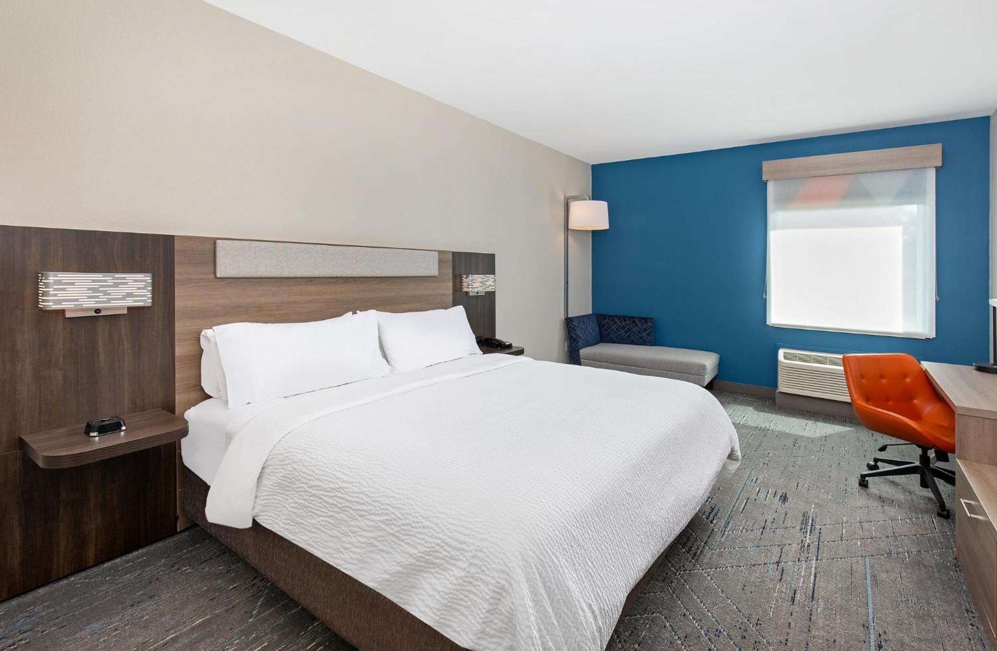 Holiday Inn Express Hurricane Mills Waverly By Ihg Bagian luar foto