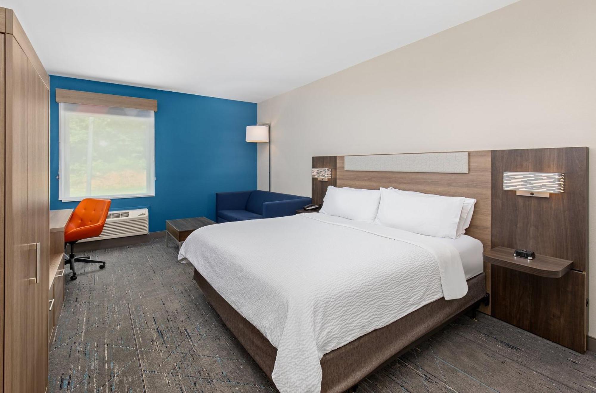 Holiday Inn Express Hurricane Mills Waverly By Ihg Bagian luar foto