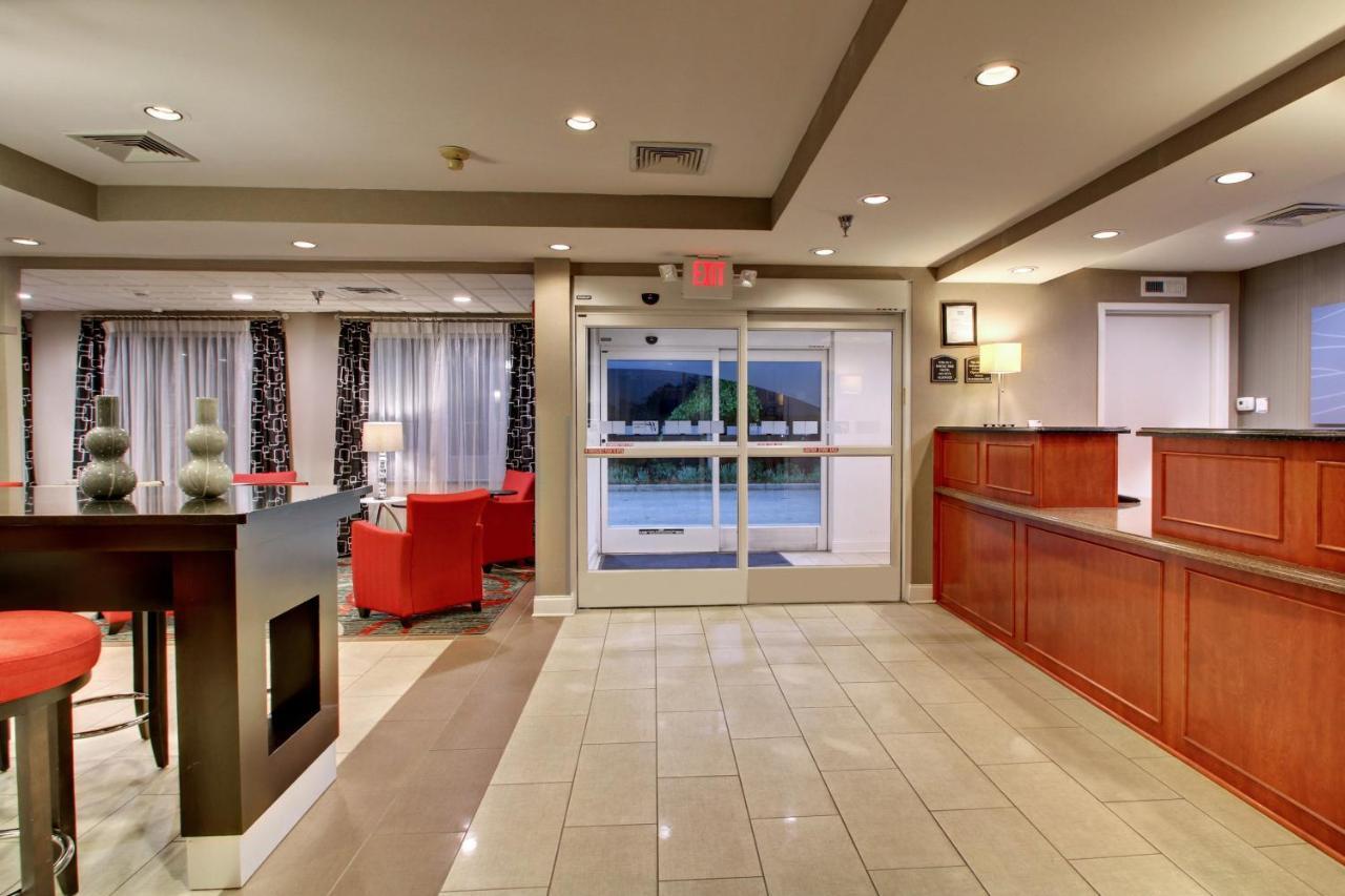 Holiday Inn Express Hurricane Mills Waverly By Ihg Bagian luar foto